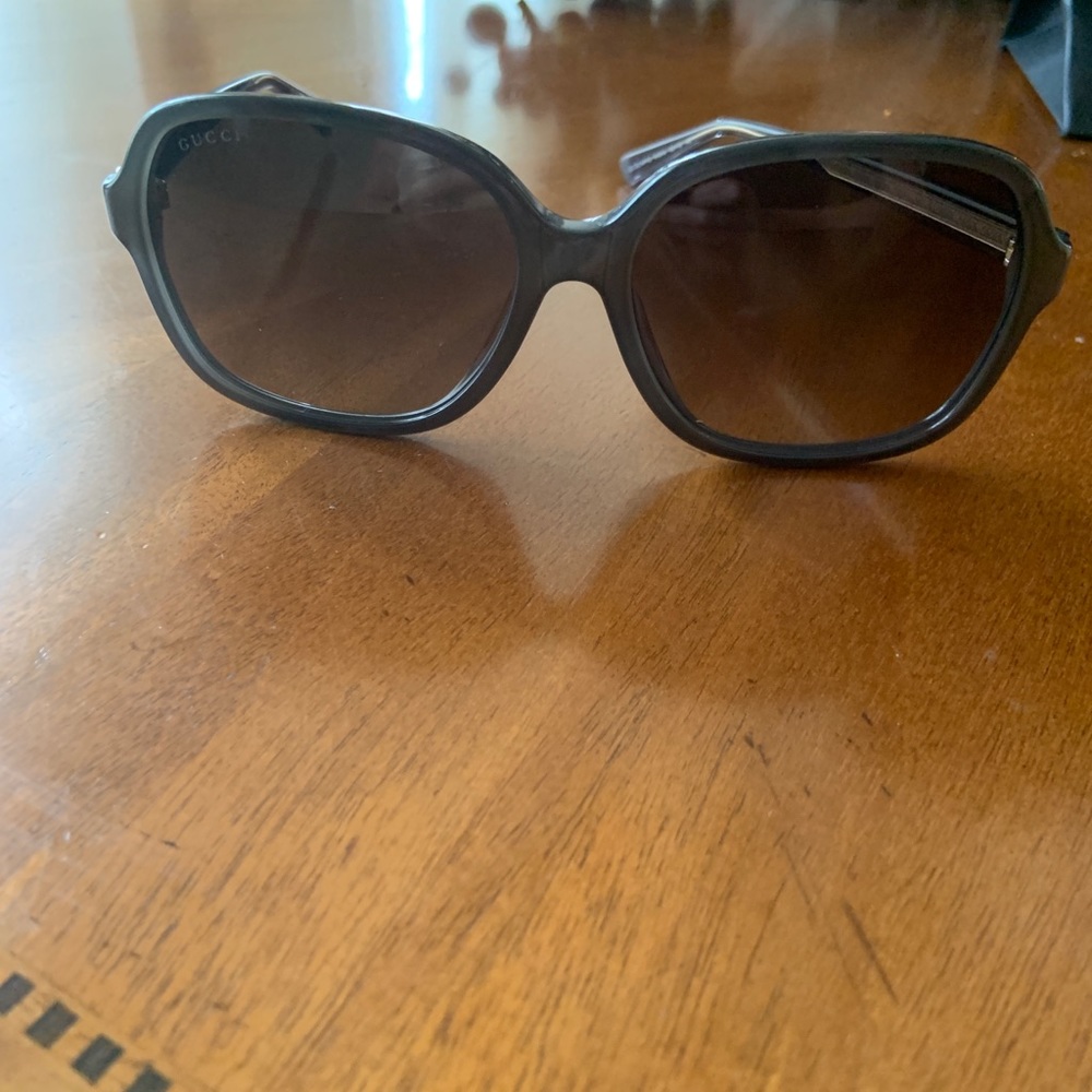 Authentic Gucci sunglasses